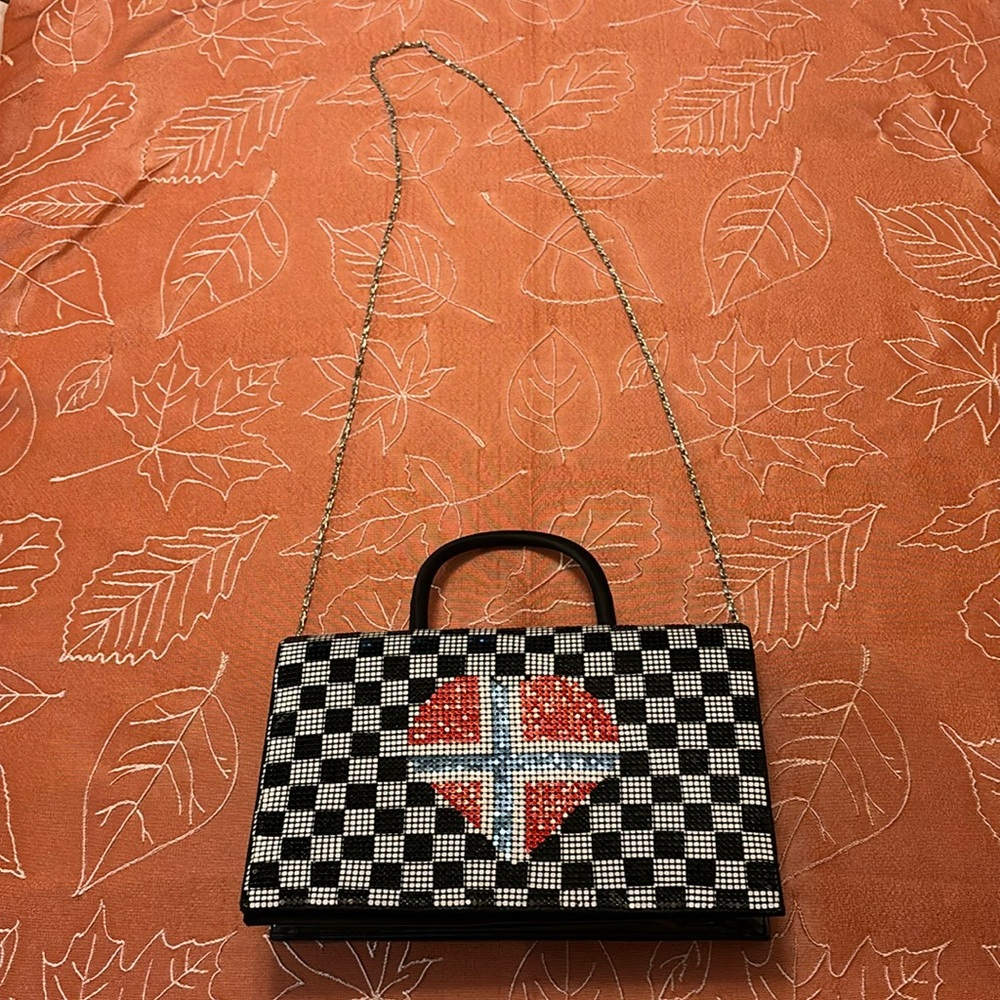 Laila the Essence of Norway purse
